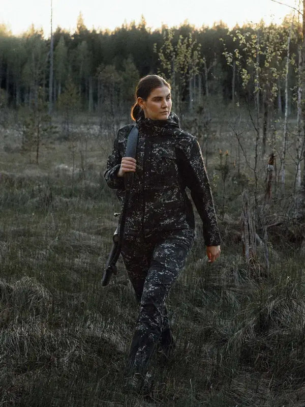 Alaska 1795 Chaser Ws Stretch Jacket jagtjakke – fleksibel jagtjakke i Blindtech Forest kamuflage